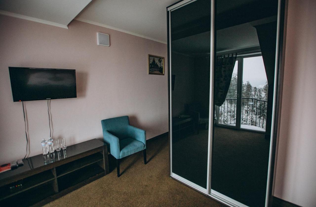 Hoch Land Hotel Yablunytsya Eksteriør billede