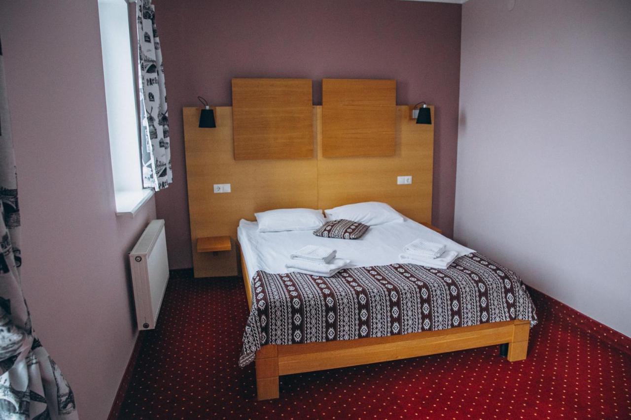 Hoch Land Hotel Yablunytsya Eksteriør billede